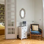 On Váci Street Apartamento Budapeste